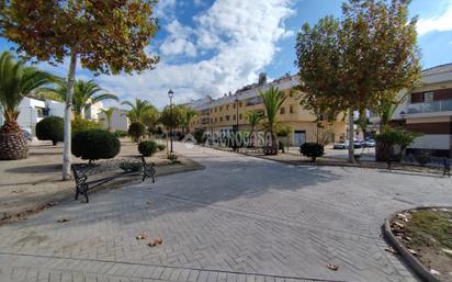 Exterior view of Flat for sale in Martos  with Air Conditioner and Terrace