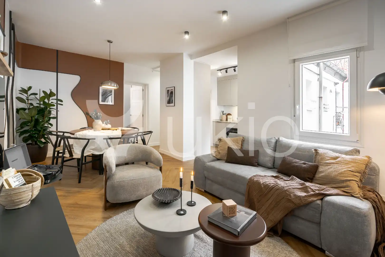 Living room of Apartments for rent in Madrid  with Air Conditioner, Heating and Furnished