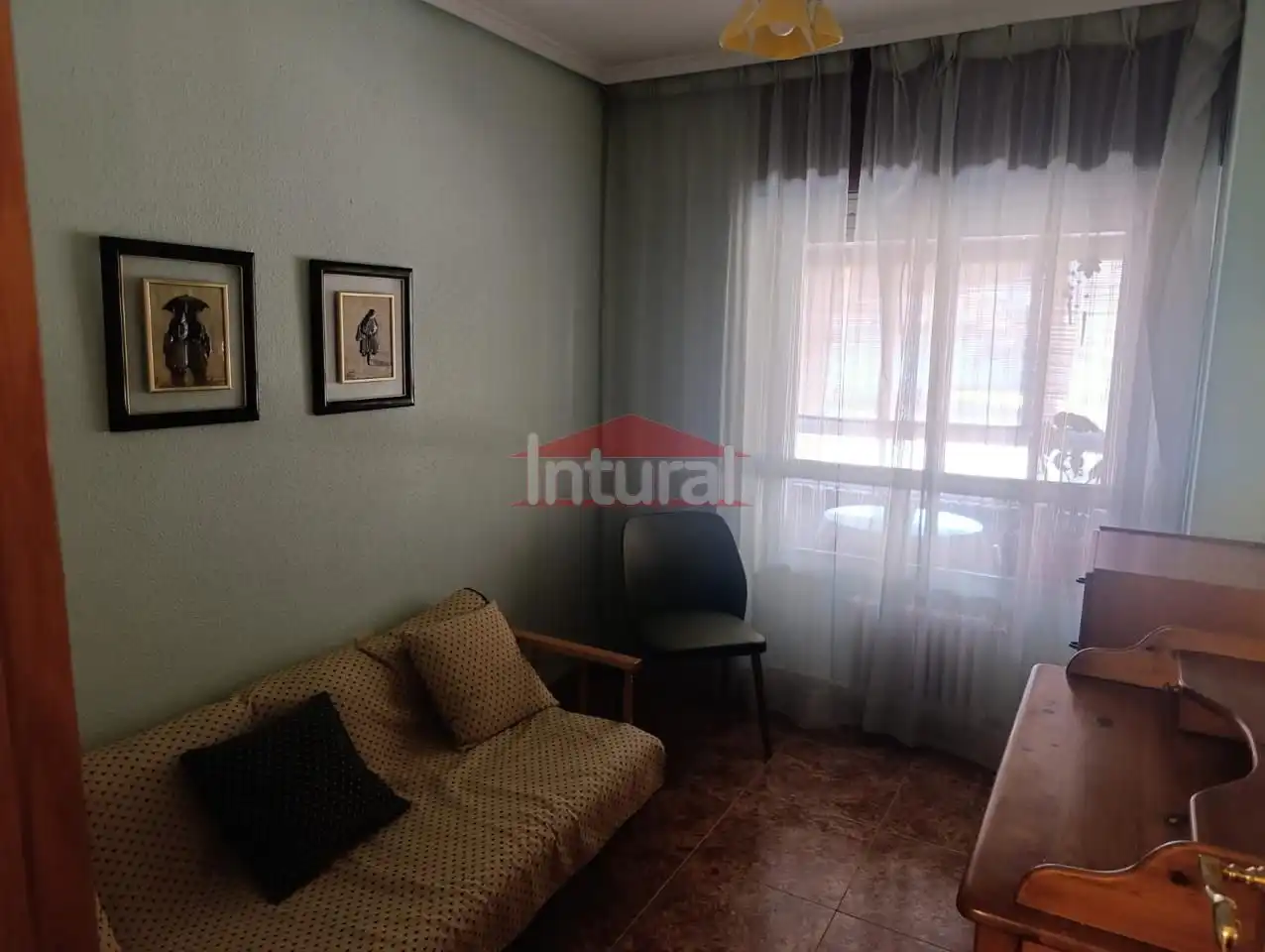 Schlafzimmer von Wohnung zum Verkauf in Albacete mit Klimaanlage, Heizung und Terrasse