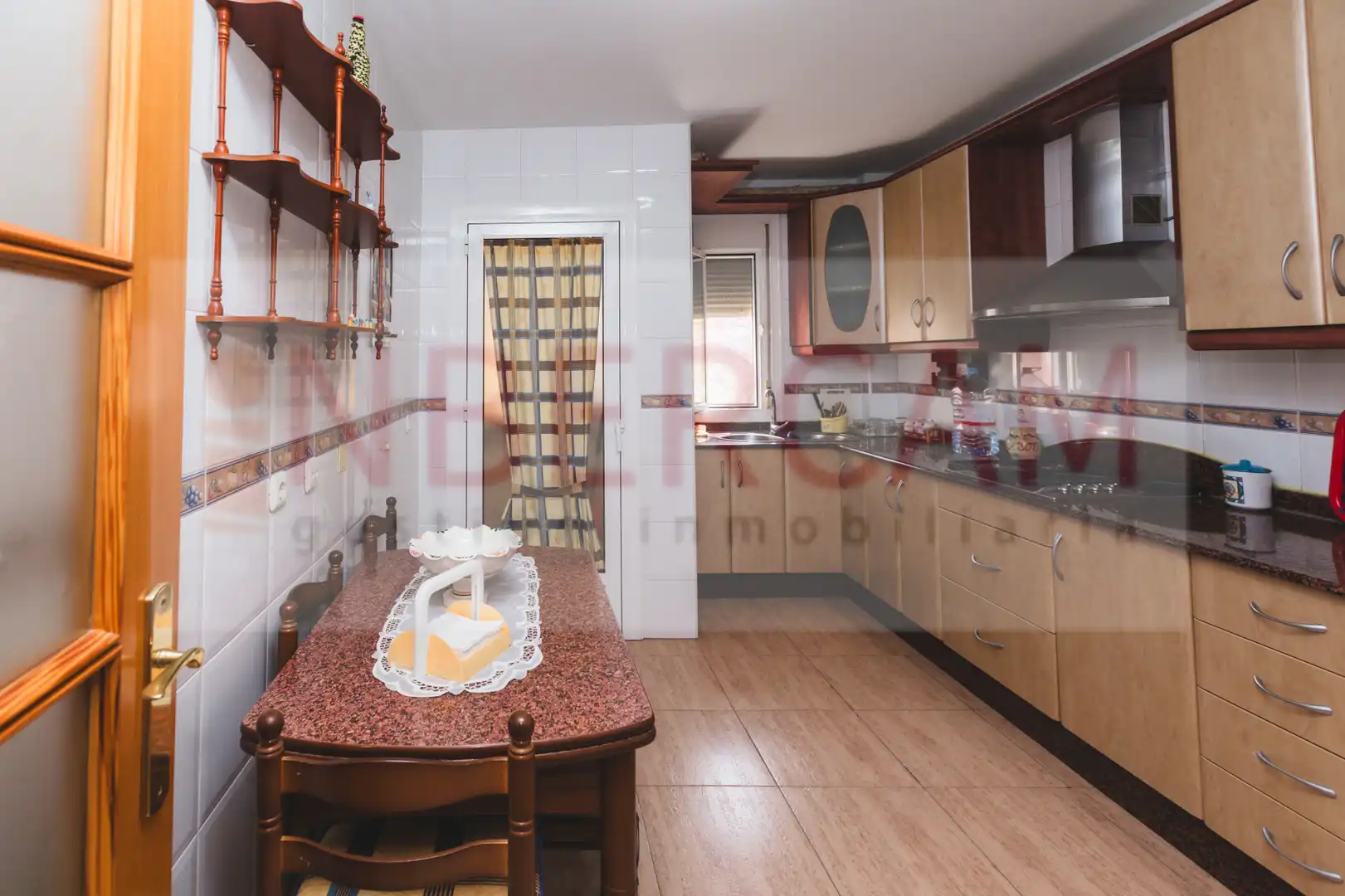Küche von Wohnung zum Verkauf in El Ejido mit Klimaanlage, Terrasse und Möbliert