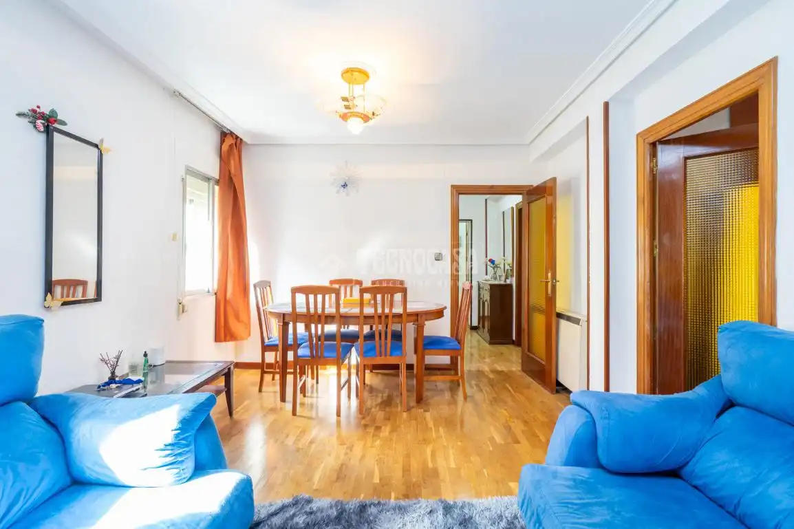 Sala de estar de Piso en venta en Coslada con Calefacción