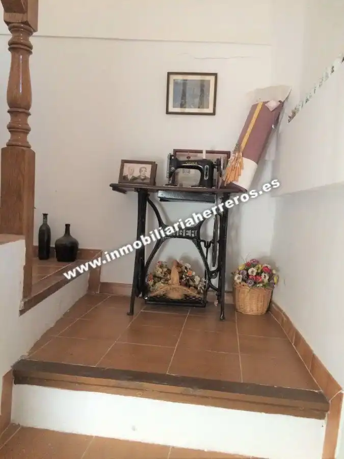Jardín de Casa adosada en venta en Viguera con Calefacción, Parquet y Trastero