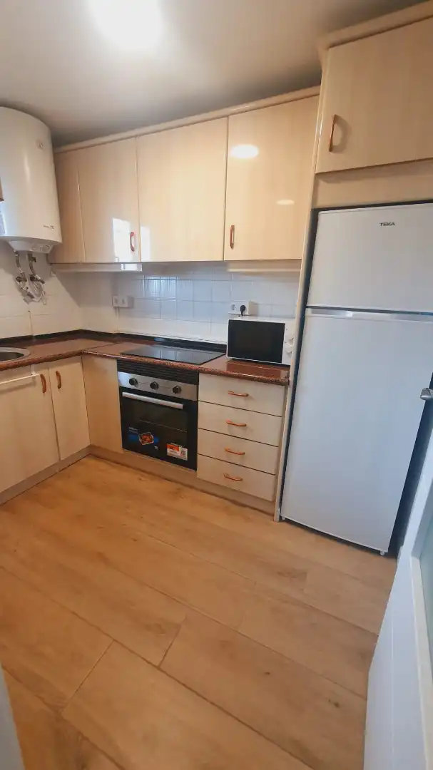 Cocina de Piso de alquiler en Alicante / Alacant con Aire acondicionado, Calefacción y Terraza