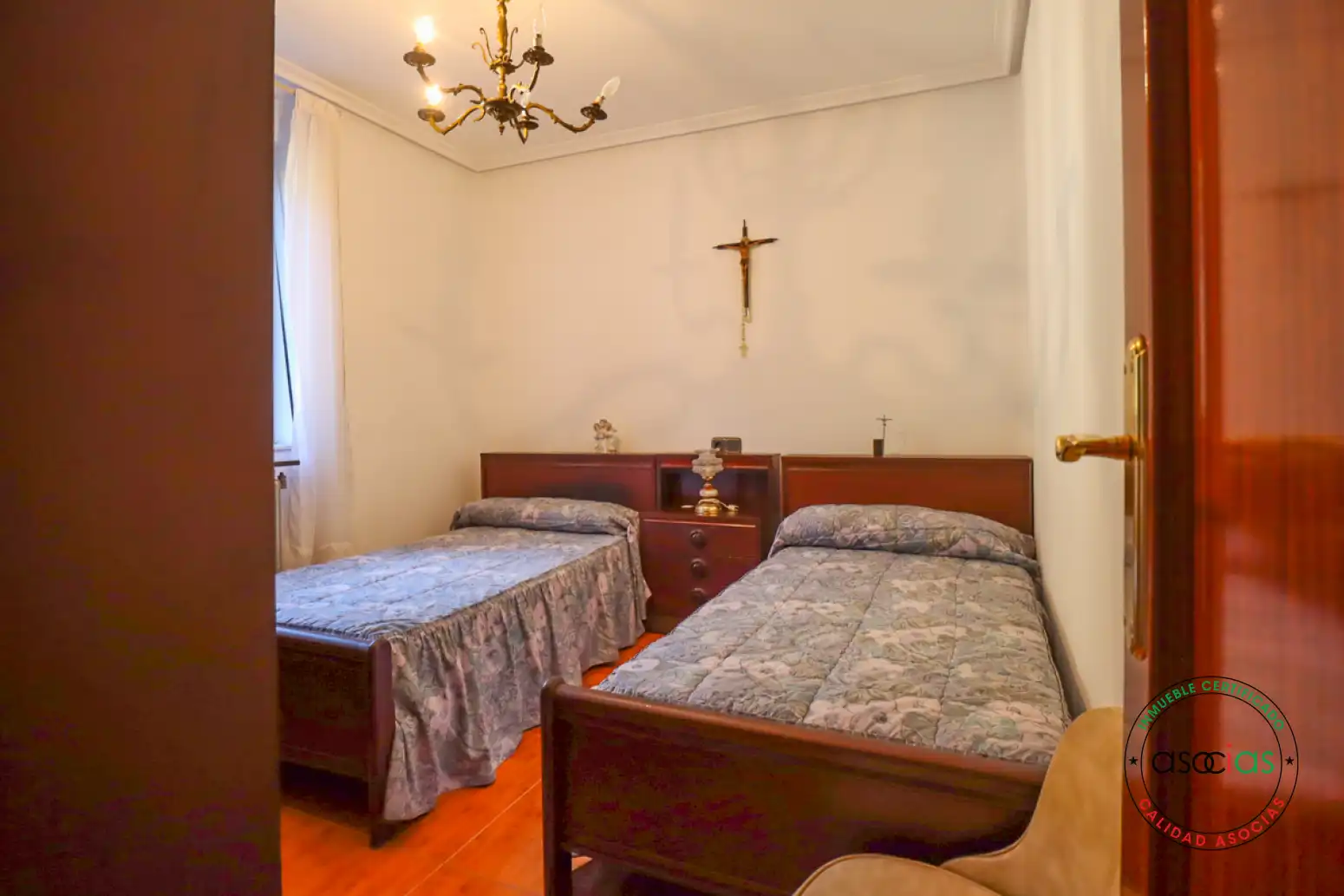 Habitación de Casa o chalet en venta en Langreo con Calefacción, Trastero y Amueblado
