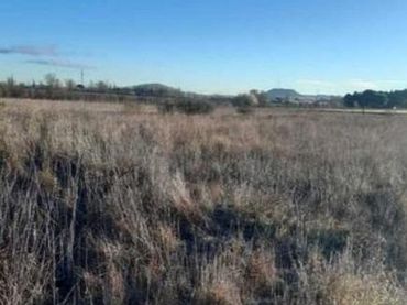 Wohnbaugrundstück zum Verkauf in Laguna de Duero