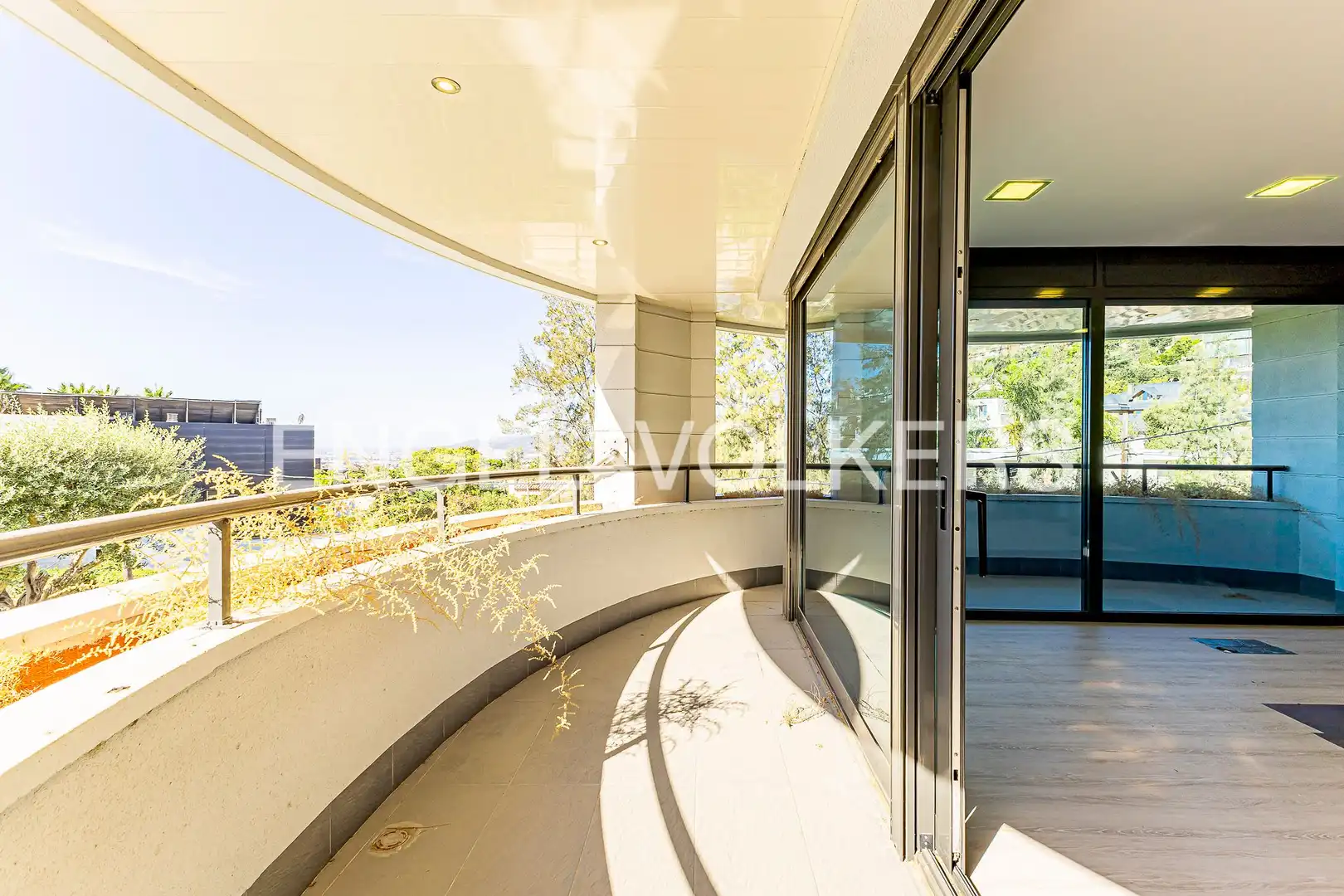Terrace of Houses for sale in Esplugues de Llobregat  with Air Conditioner, Heating and Private garden