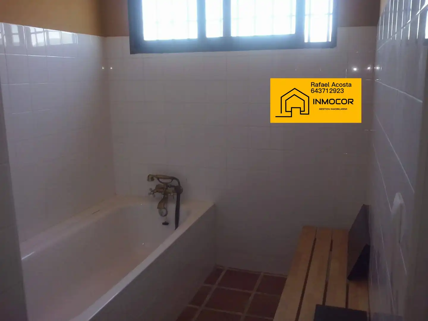 Bathroom of Houses for sale in Córdoba  with Furnished