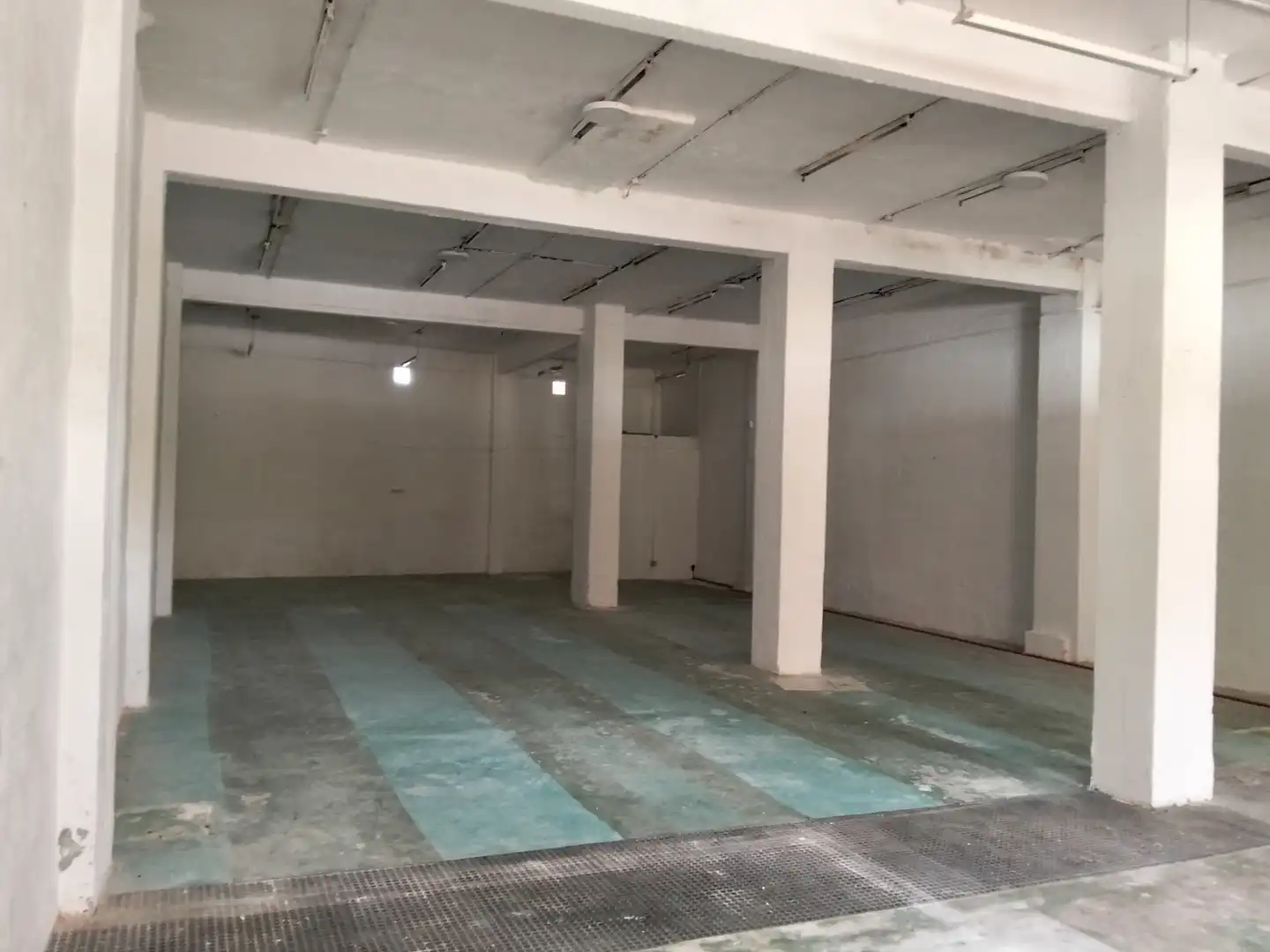 Gewerbefläche zum Verkauf in Alluitz Kalea, imagen 4