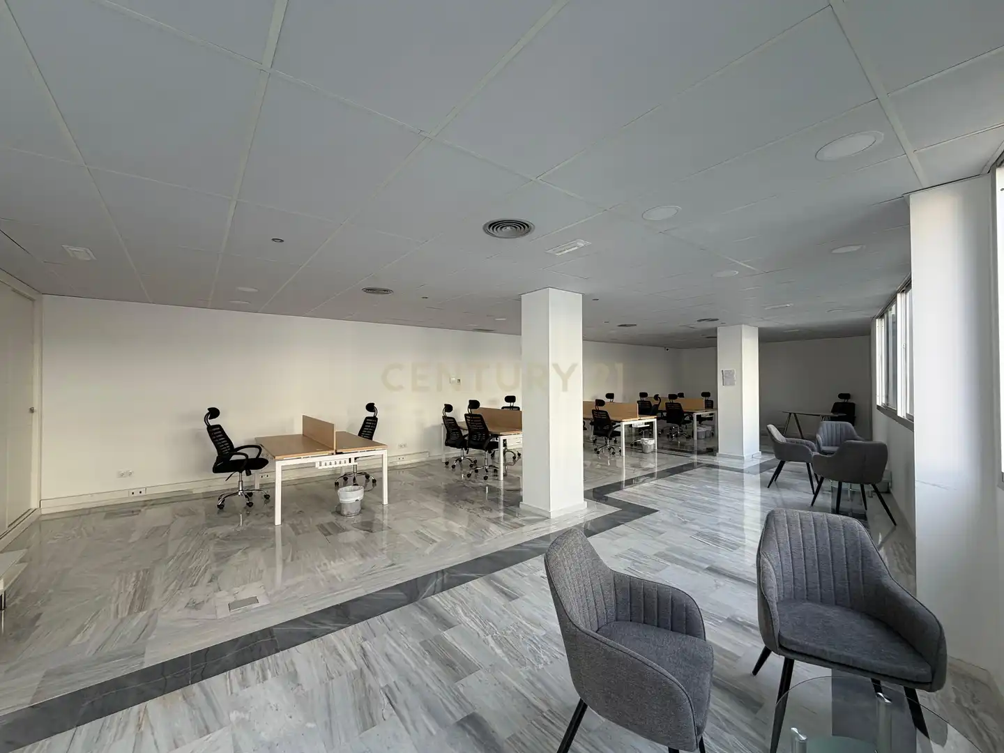 Apartament de lloguer en Mijas amb Aire condicionat, Jardí privat i Traster