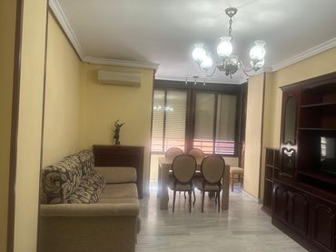 Apartamento con ascensor en alquiler en Calle Diego de Almagro