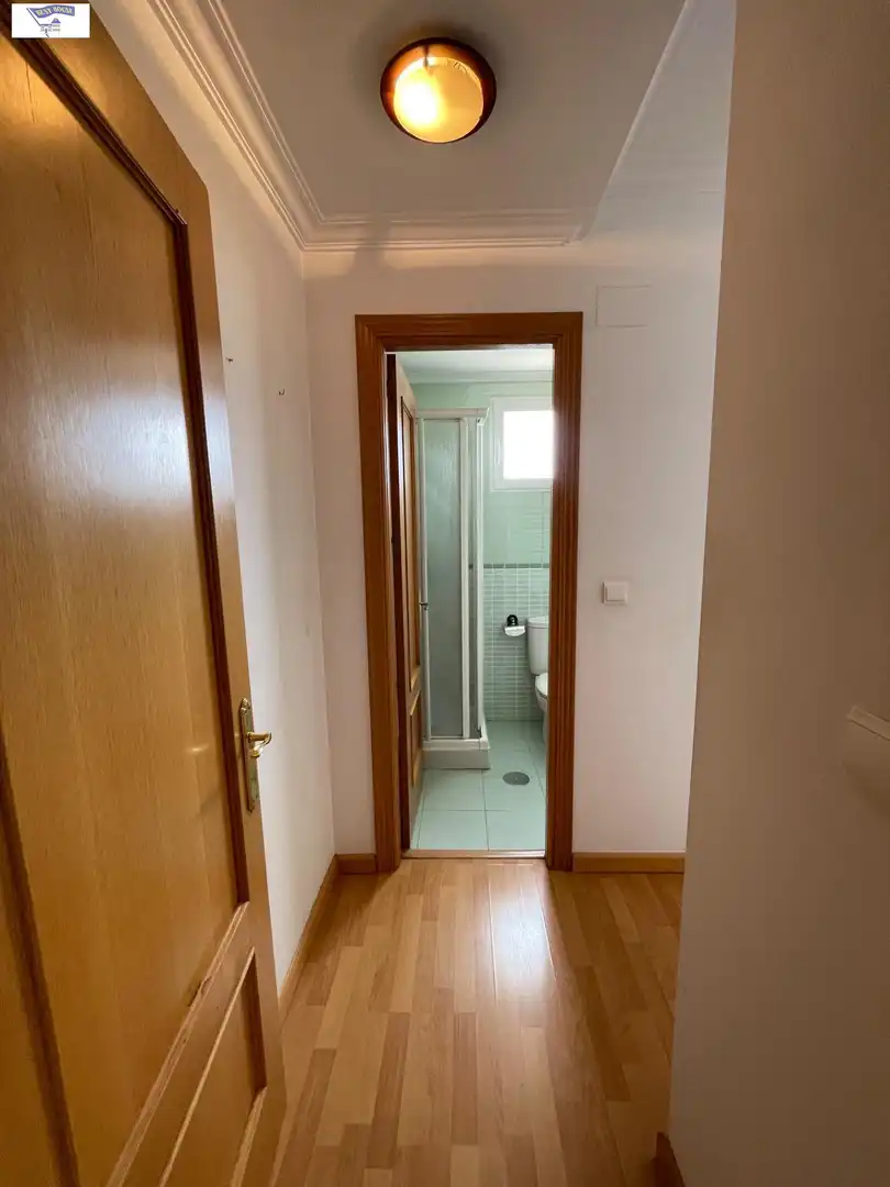 Baño de Apartamento en venta en Albacete con Calefacción, Trastero y Balcón