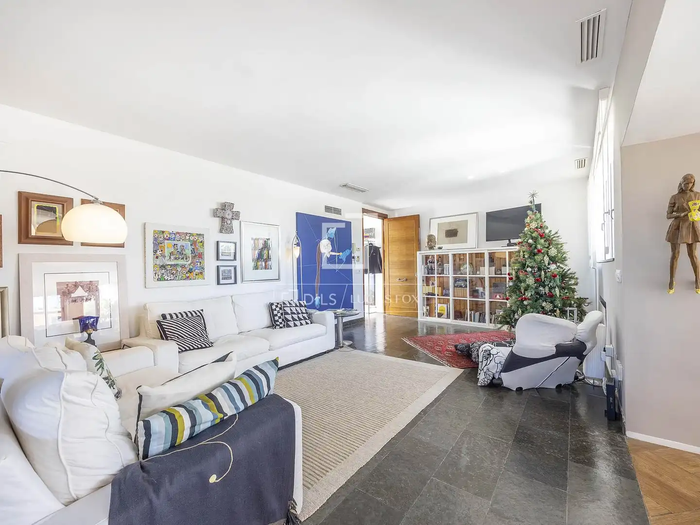 Wohnzimmer von Dachboden zum Verkauf in Valencia del Ventoso mit Klimaanlage, Terrasse und Balkon