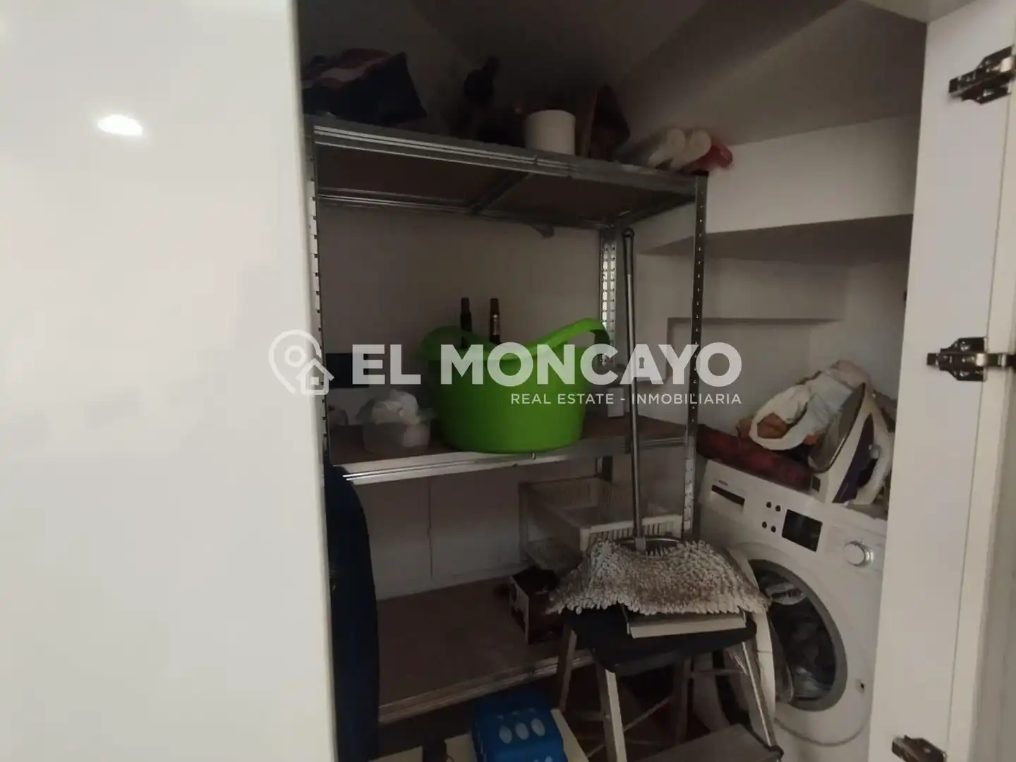 Kitchen of Detached homes for rent in Daya Vieja  with Air Conditioner, Parquet flooring and Terrace
