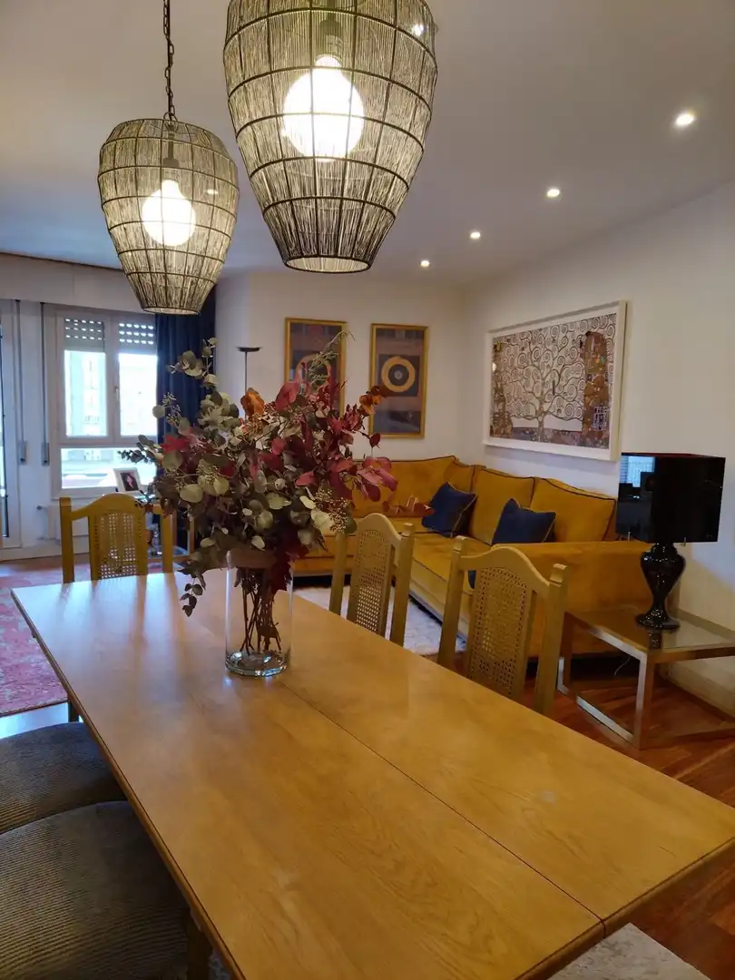 Piso en venta en San Pedro de Deusto - La Ribera