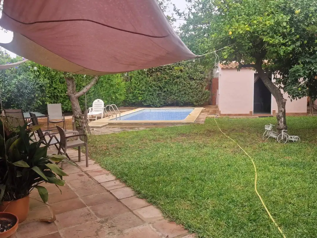 Chalet con piscina en venta en Calle Miguel de Cervantes 13, imagen 13