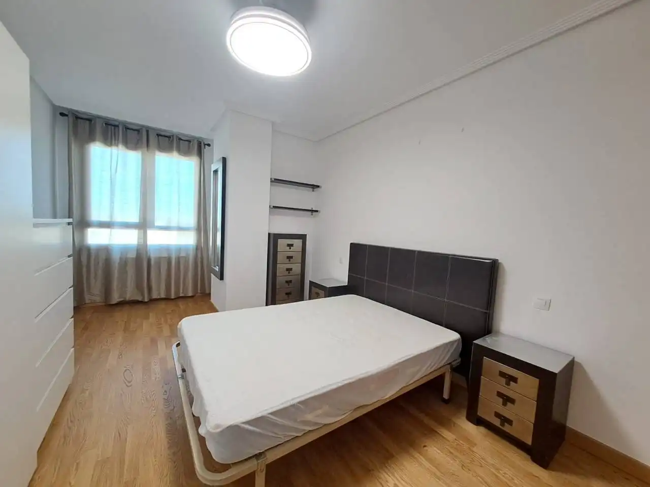 Flat with lift to rent in Calle Complutense, imagen 6
