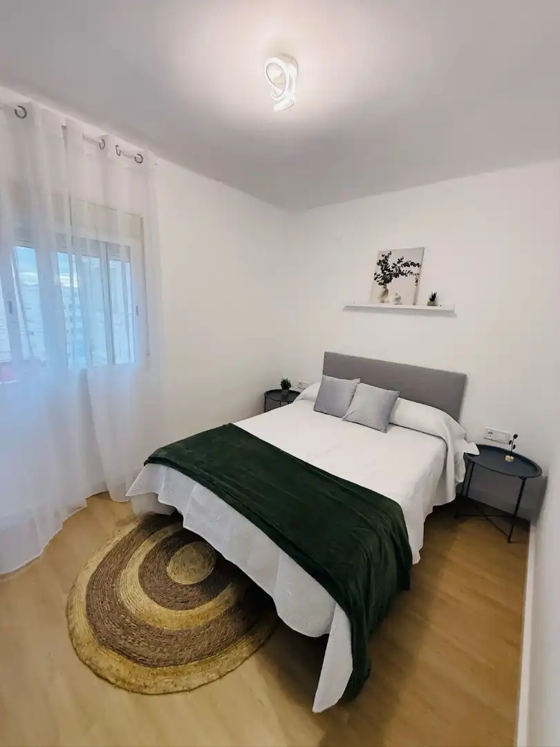 Bedroom of Flat for rent in Castellón de la Plana / Castelló de la Plana  with Furnished, Washing machine and TV