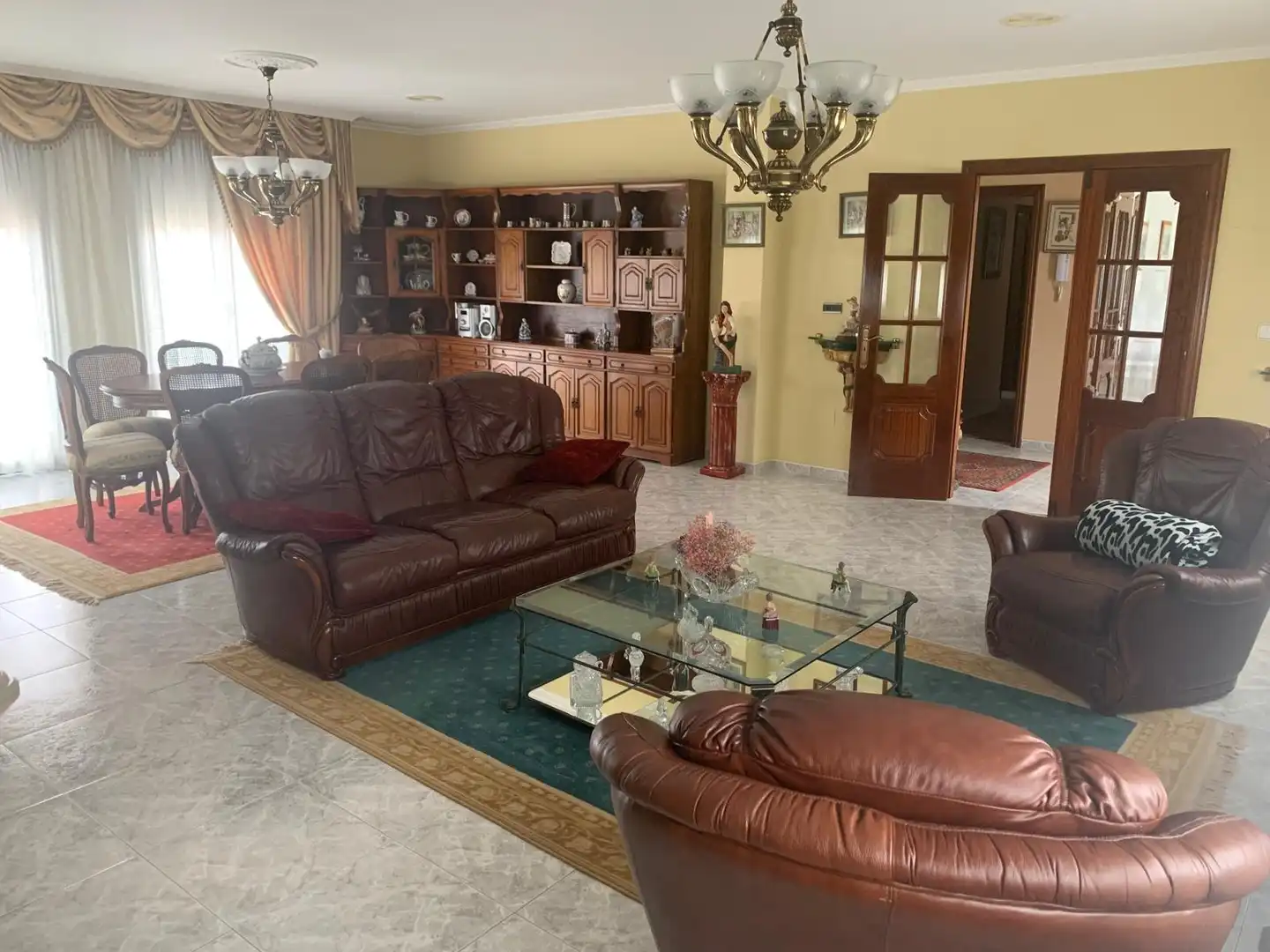 Living room of Houses for sale in Vilagarcía de Arousa  with Terrace, Storage room and Furnished
