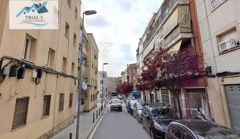 Àtic en venda a Carrer ILLES CANARIES DE LES