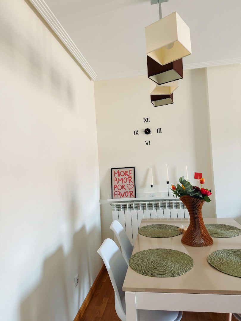 Sala de estar de Piso en venta en  Logroño con Calefacción, Trastero y Amueblado