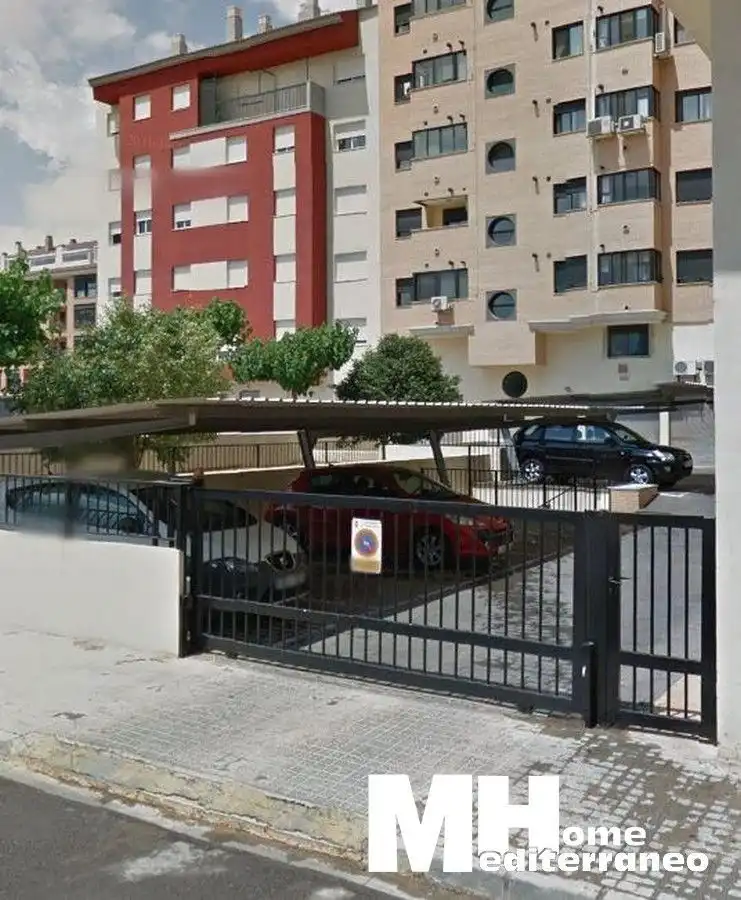 Individual for sale in Serra Dirta 28