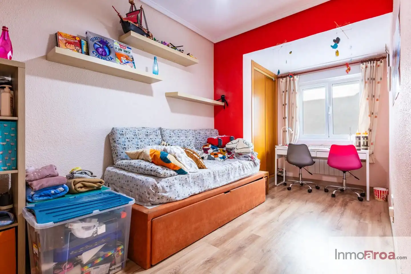 Habitación de Piso en venta en L'Eliana con Calefacción y Balcón