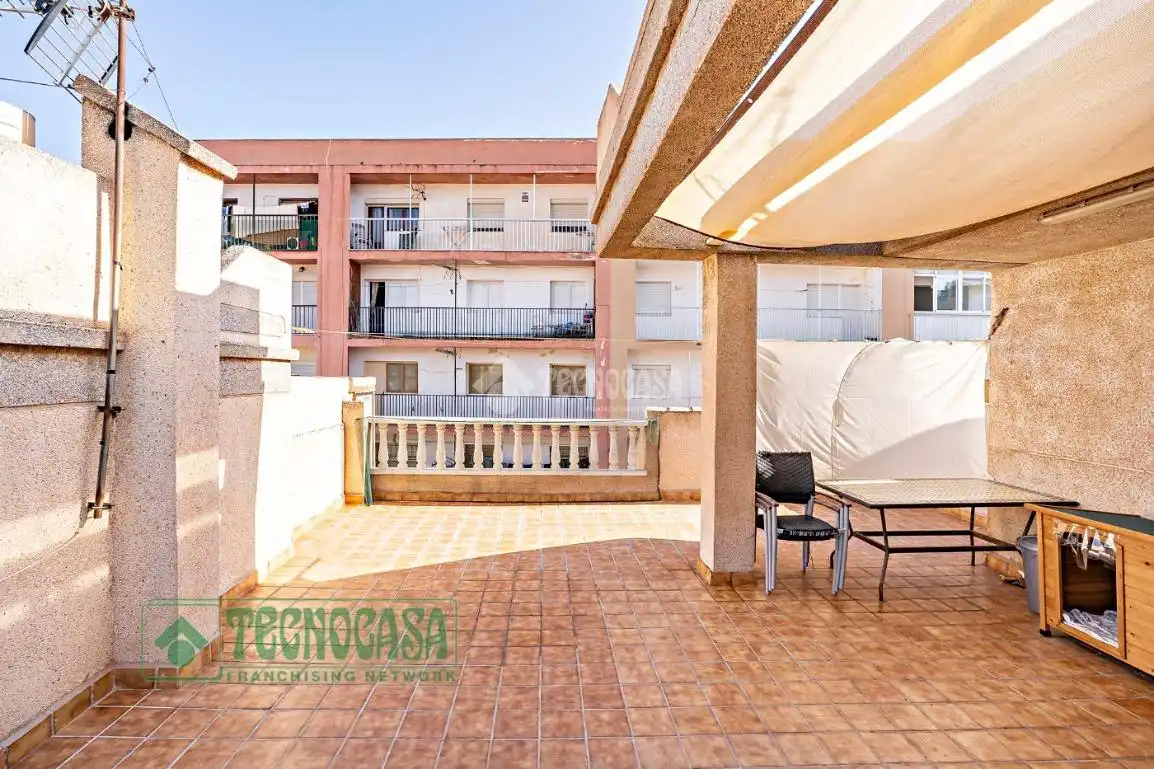 Terraza de Casa adosada en venta en Roquetas de Mar