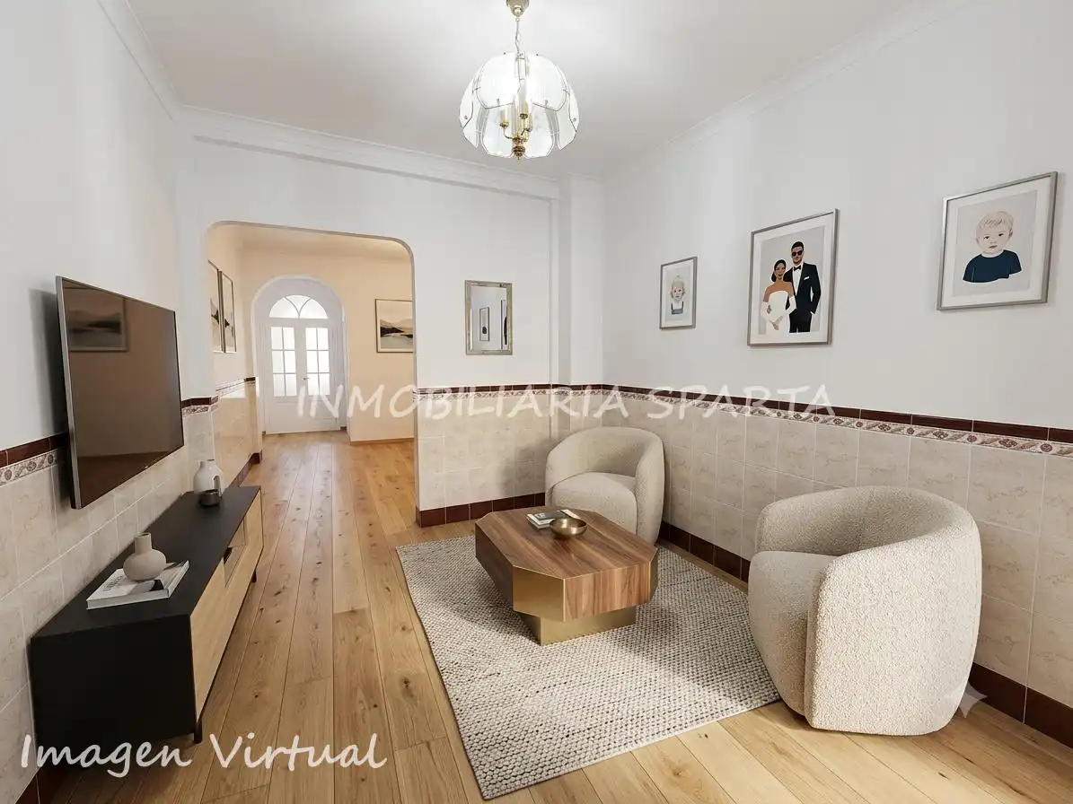 Sala de estar de Casa adosada en venta en Santiponce con Terraza, Trastero y Balcón