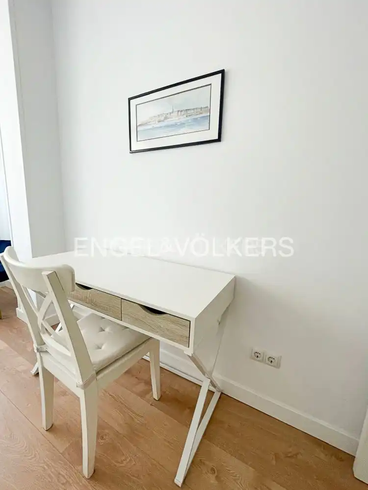 Balcony of Flat for rent in Madrid  with Air Conditioner, Heating and Furnished