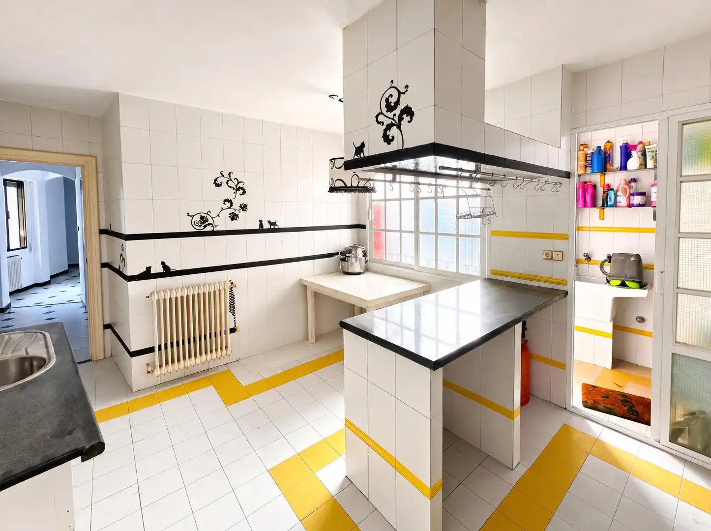 Kitchen of Flat for sale in Cazorla