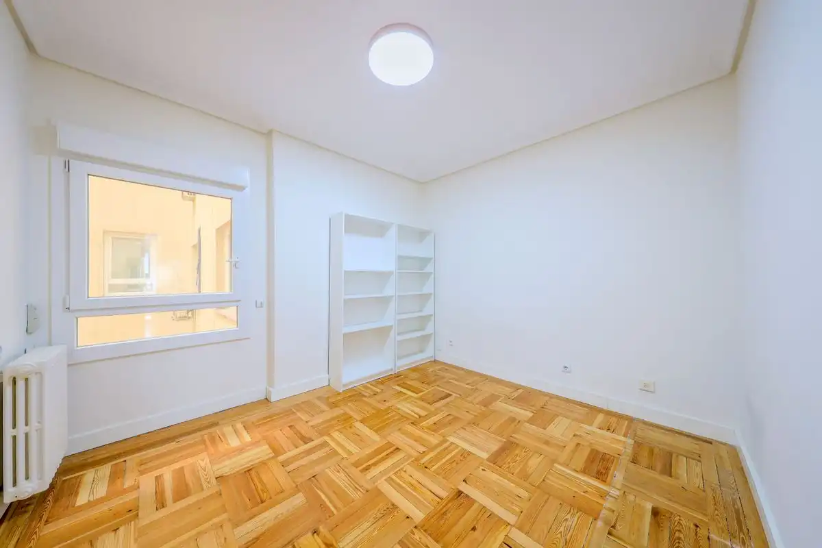 Appartement avec terrasse à vendre à Calle de Guzmán el Bueno, imagen 34