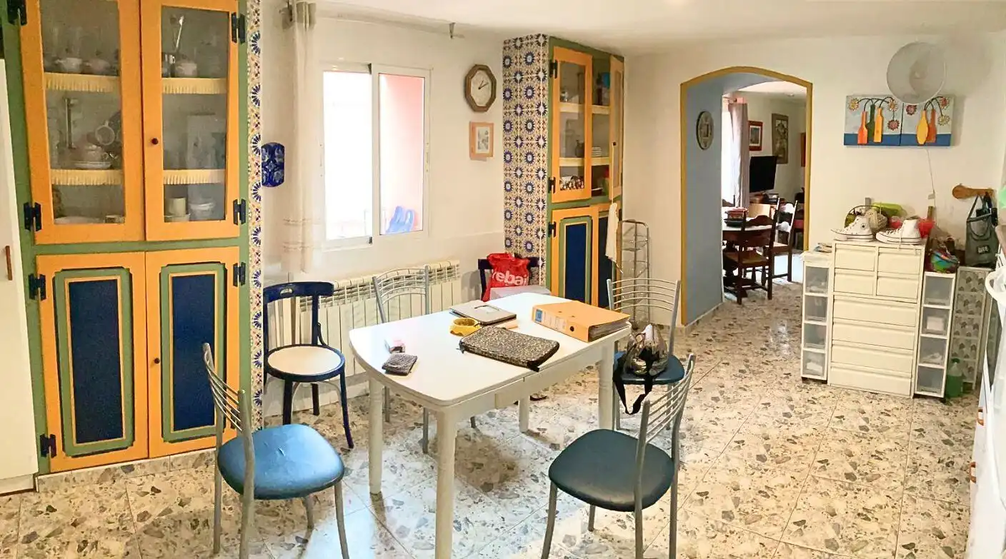 Menjador de Finca rústica en venda en Velilla de Jiloca amb Jardí privat, Terrassa i Traster