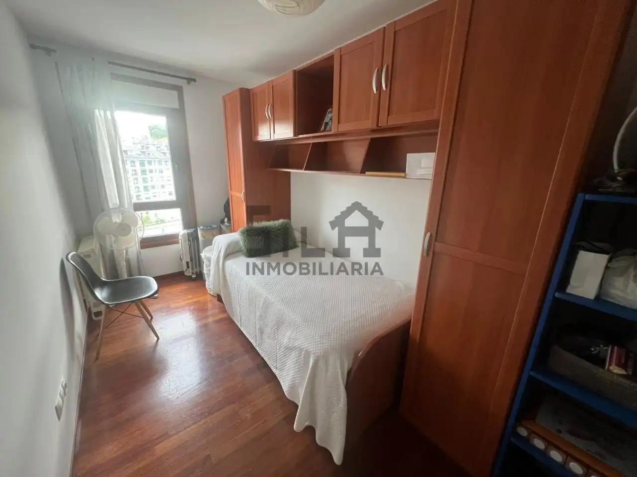 Dormitori de Apartament en venda en Barbadás amb Calefacció i Moblat