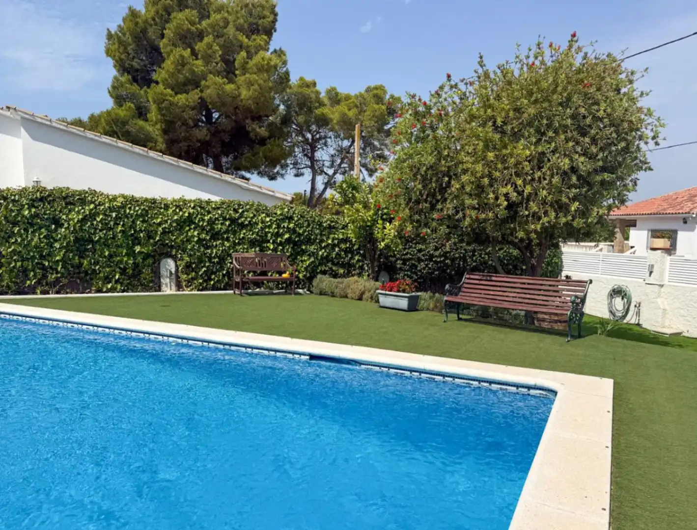 Piscina de Casa o chalet de alquiler en Sant Pere de Ribes con Aire acondicionado, Calefacción y Jardín privado