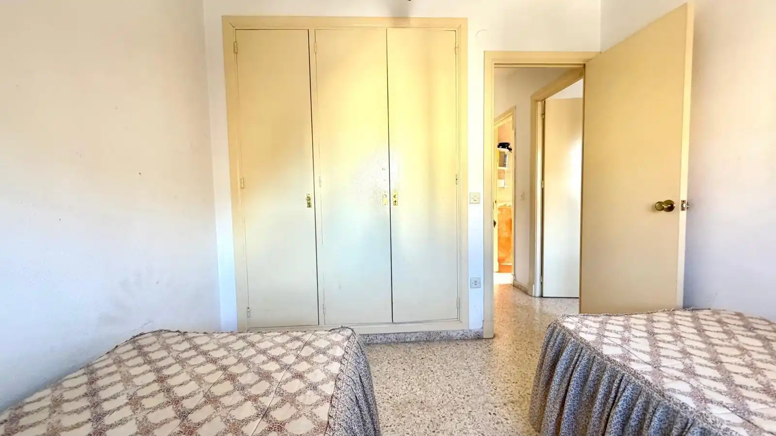Schlafzimmer von Wohnung zum Verkauf in El Puerto de Santa María mit Klimaanlage und Terrasse