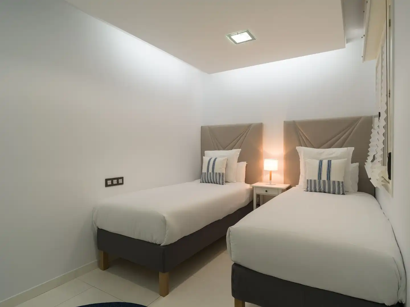 Bedroom of Flat for rent in Las Palmas de Gran Canaria  with Air Conditioner, Furnished and Oven