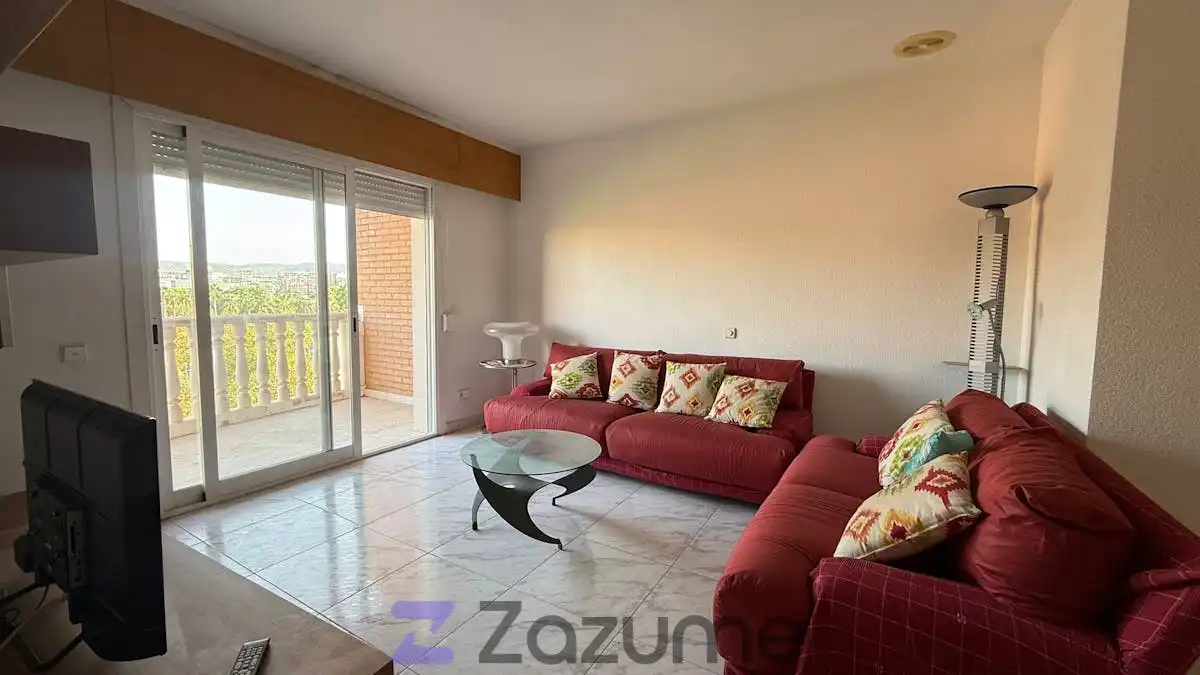 Wohnzimmer von Wohnung zur Miete in Murcia mit Abstellraum, Möbliert und Waschmaschine