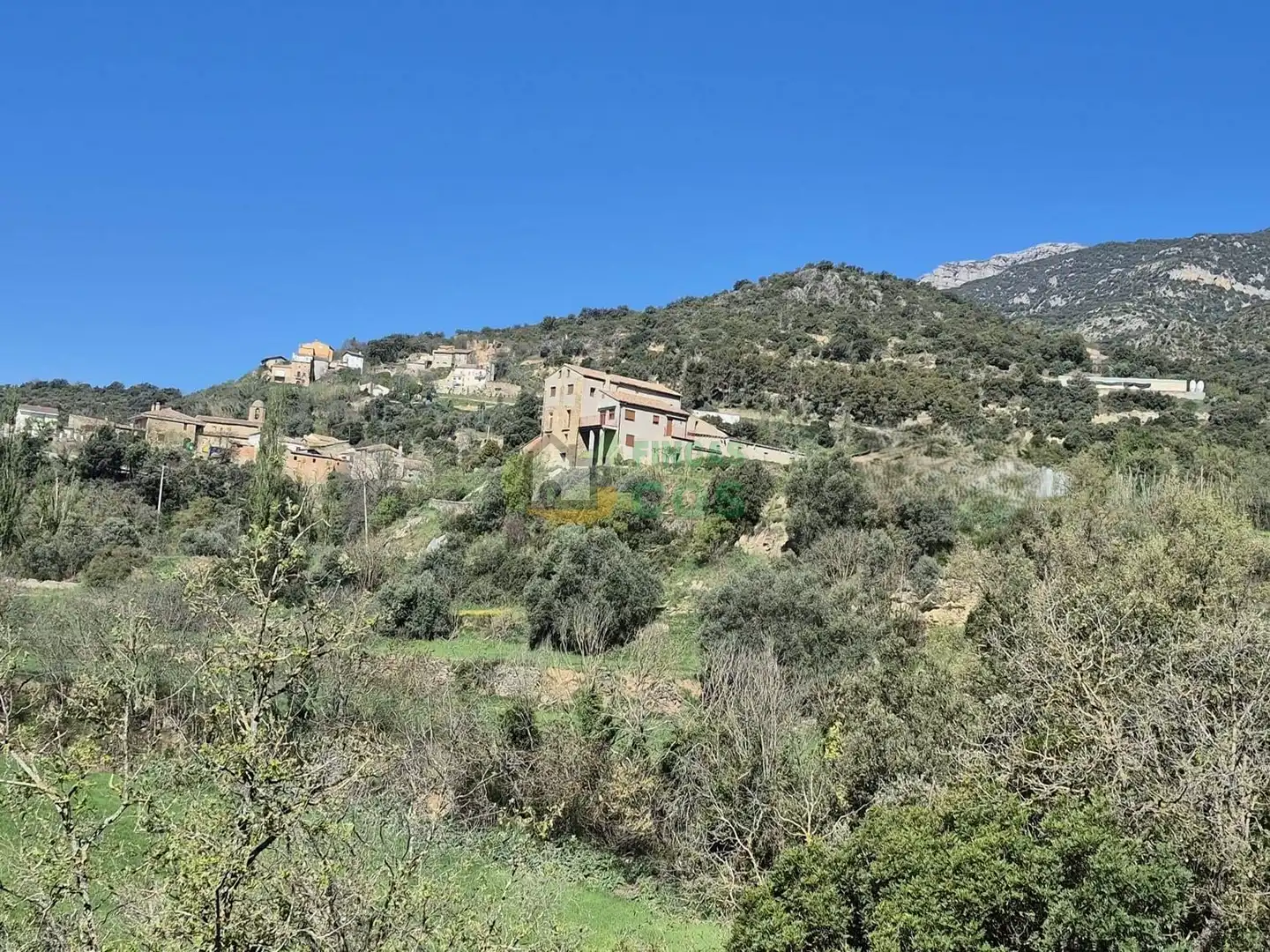 Houses for sale in Camarasa  with Balcony