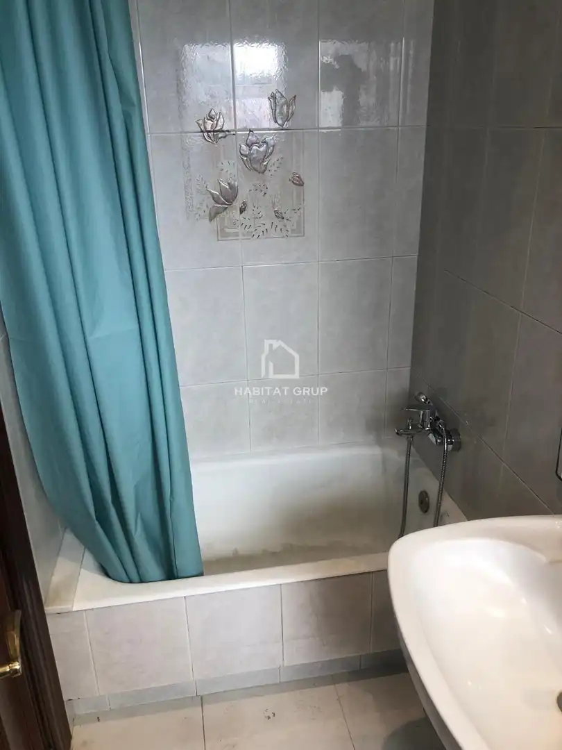Badezimmer von Dachboden zum Verkauf in Manresa mit Klimaanlage, Heizung und Terrasse