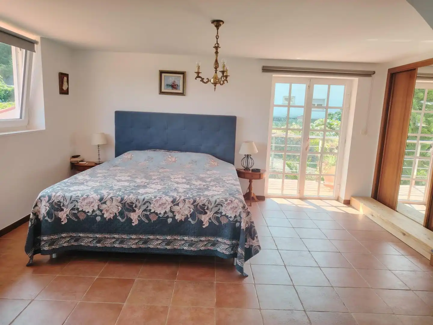 Dormitori de Casa o xalet en venda en O Rosal   amb Terrassa, Piscina i Balcó