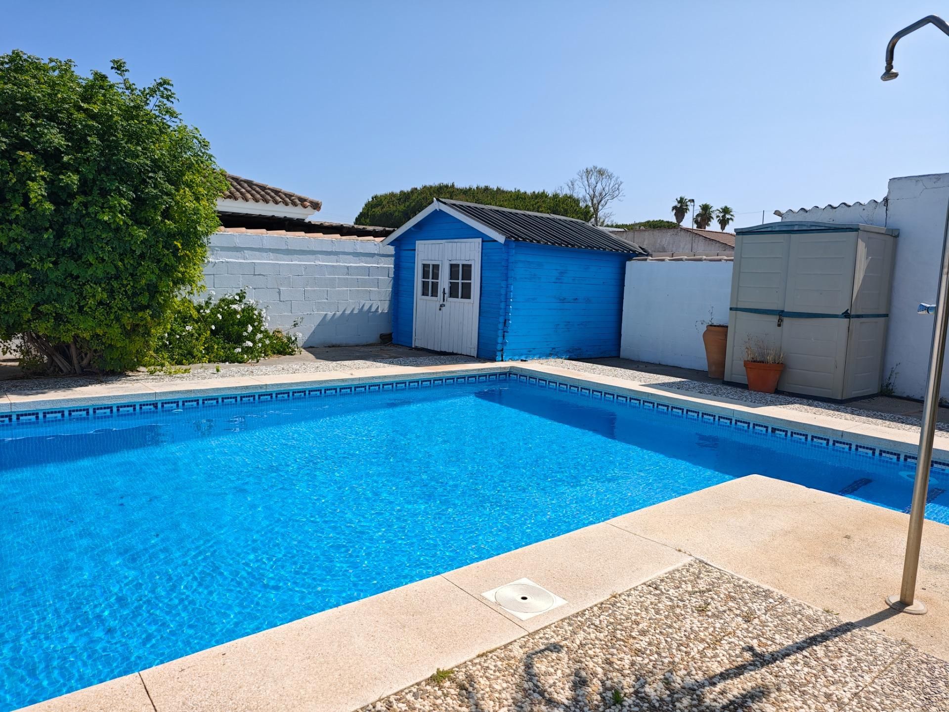 Piscina de Casa o xalet en venda en Chiclana de la Frontera amb Aire condicionat, Traster i Piscina