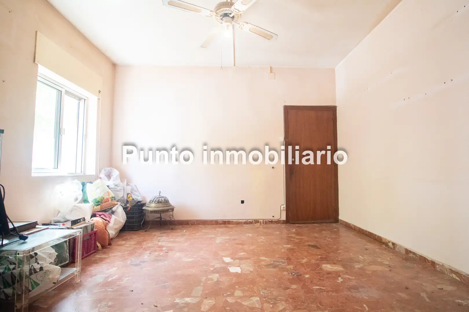 Sala d'estar de Pis en venda en Valladolid amb Calefacció, Parquet i Terrassa