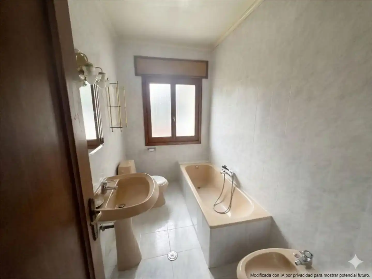 Baño de Casa o chalet en venta en Boadilla del Monte con Aire acondicionado, Piscina y Balcón