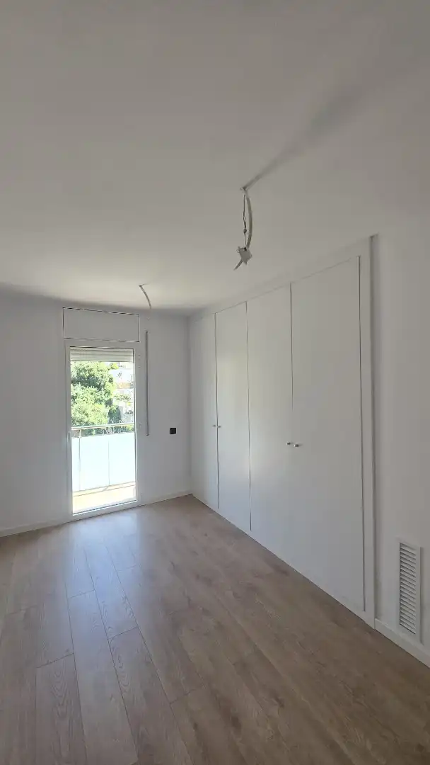 Dormitori de Casa o xalet en venda en Cubelles amb Aire condicionat, Calefacció i Jardí privat