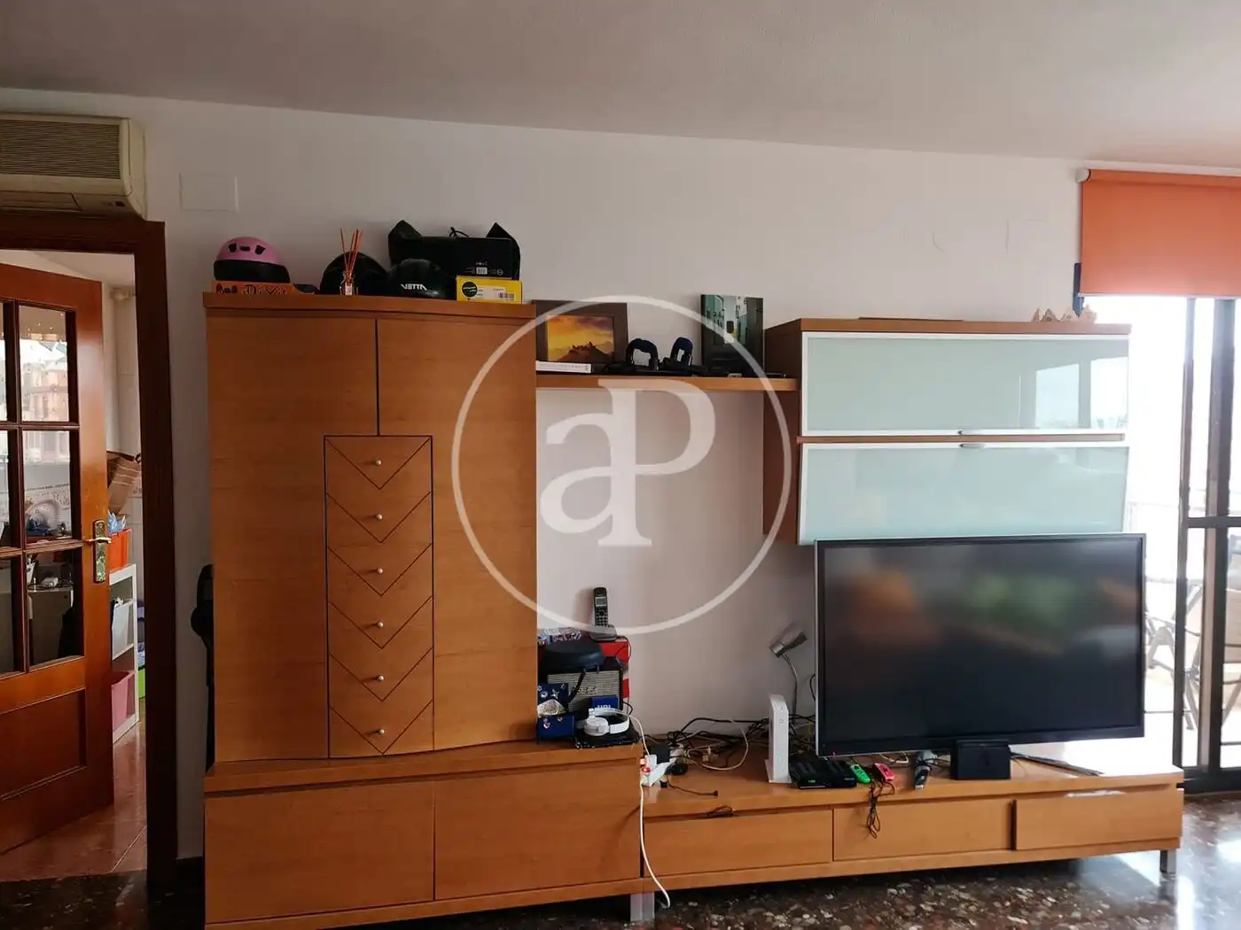 Wohnzimmer von Wohnung zur Miete in Valencia mit Klimaanlage, Heizung und Privatgarten