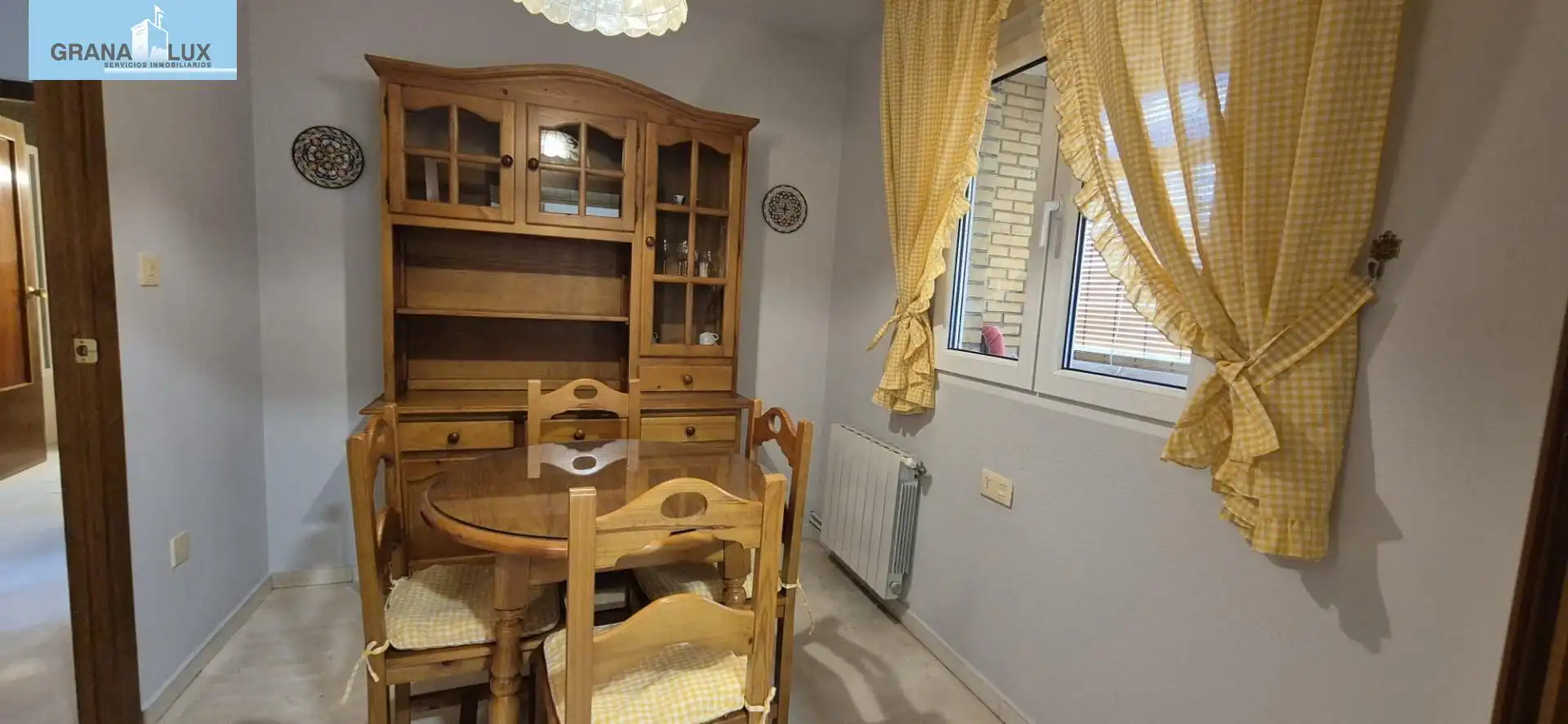 Dining room of Flat for rent in Granada  with Heating, Furnished and Balcony