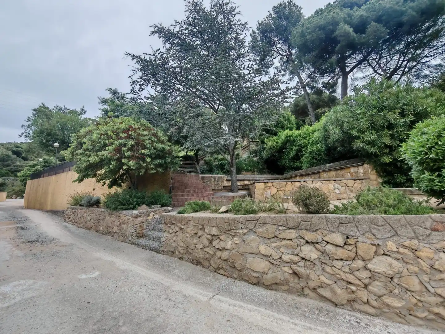 Jardín de Casa o chalet para compartir en Montcada i Reixac con Aire acondicionado, Calefacción y Amueblado