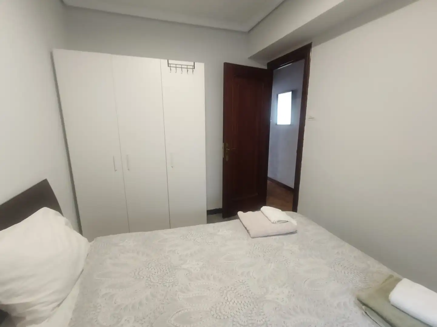 Bedroom of Flat for sale in Torrelavega   with Heating, Parquet flooring and Storage room