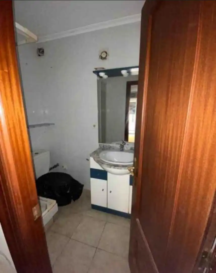 Baño de Piso en venta en Santander