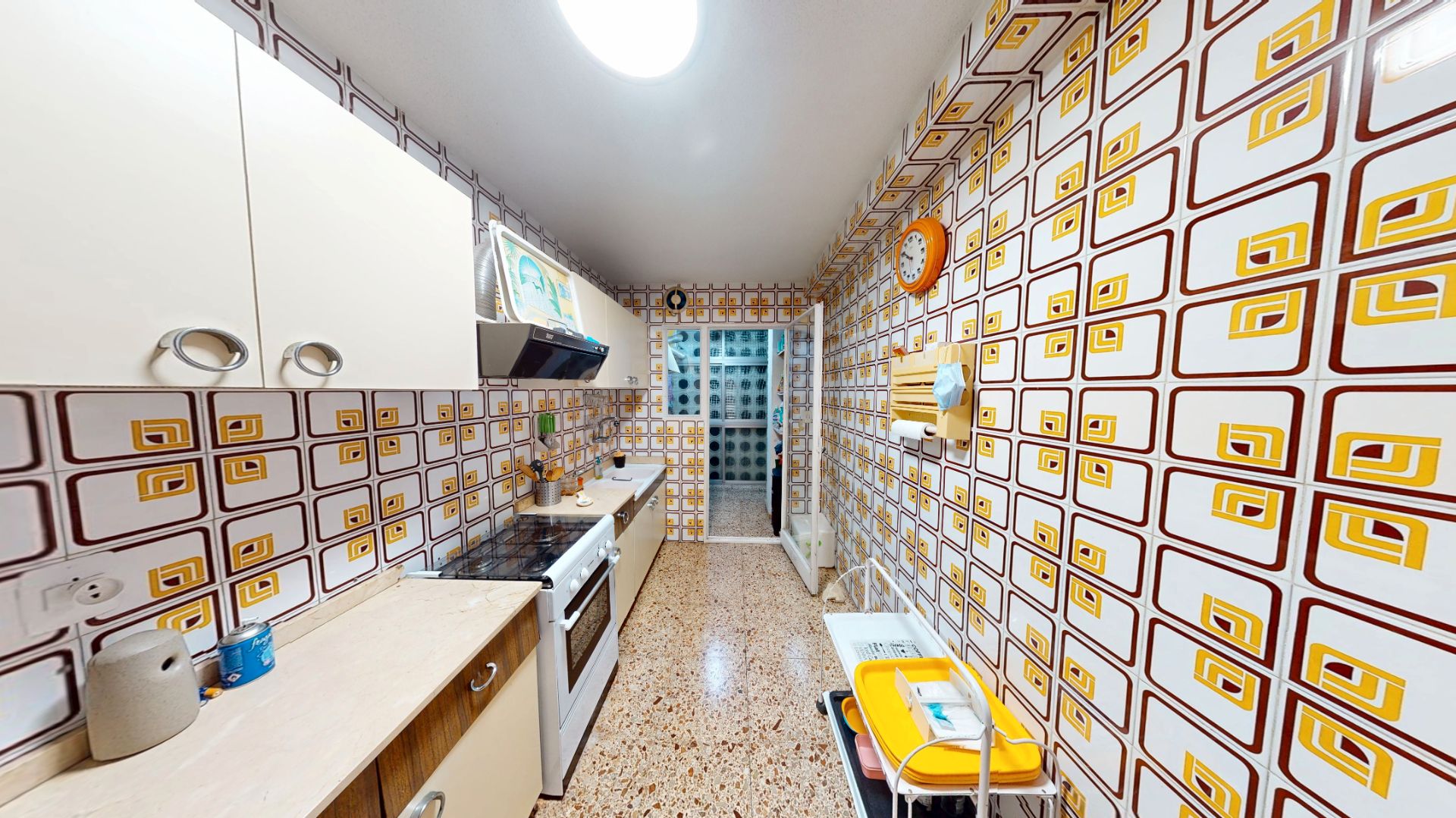 Kitchen of Flat for sale in Alicante / Alacant  with Furnished and Balcony